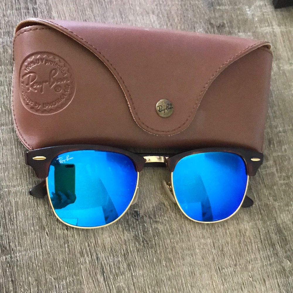 Ray-Ban clubmasters